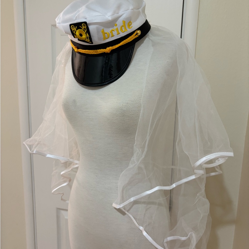 Bride Captain Hat with Veil